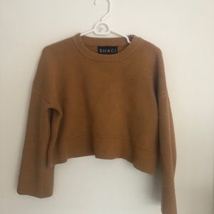 Sweater crop top